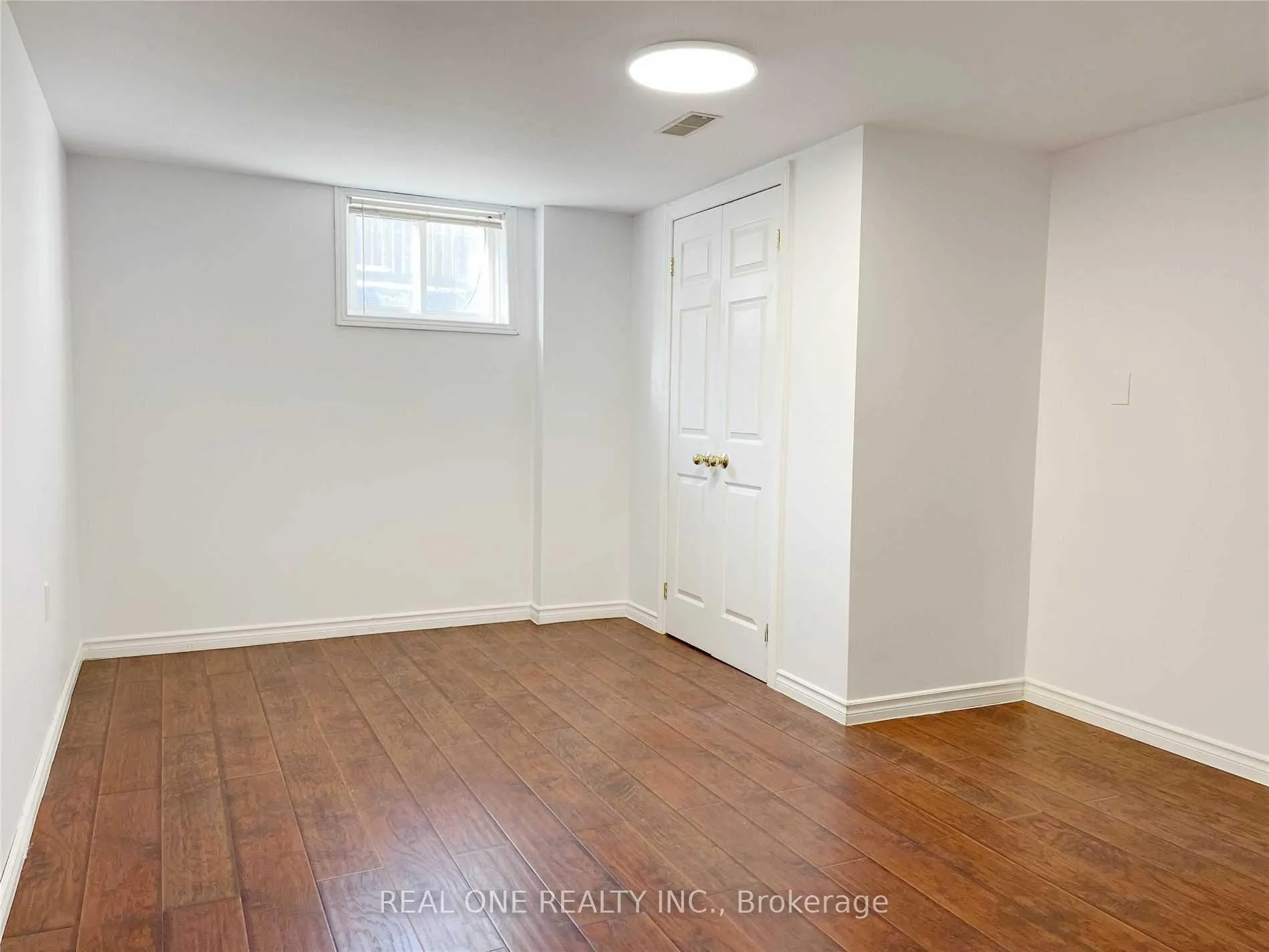 Photo 9 of Unit Basement, 36 Victor Boulevard, Hamilton, Greeningdon — HOMEH