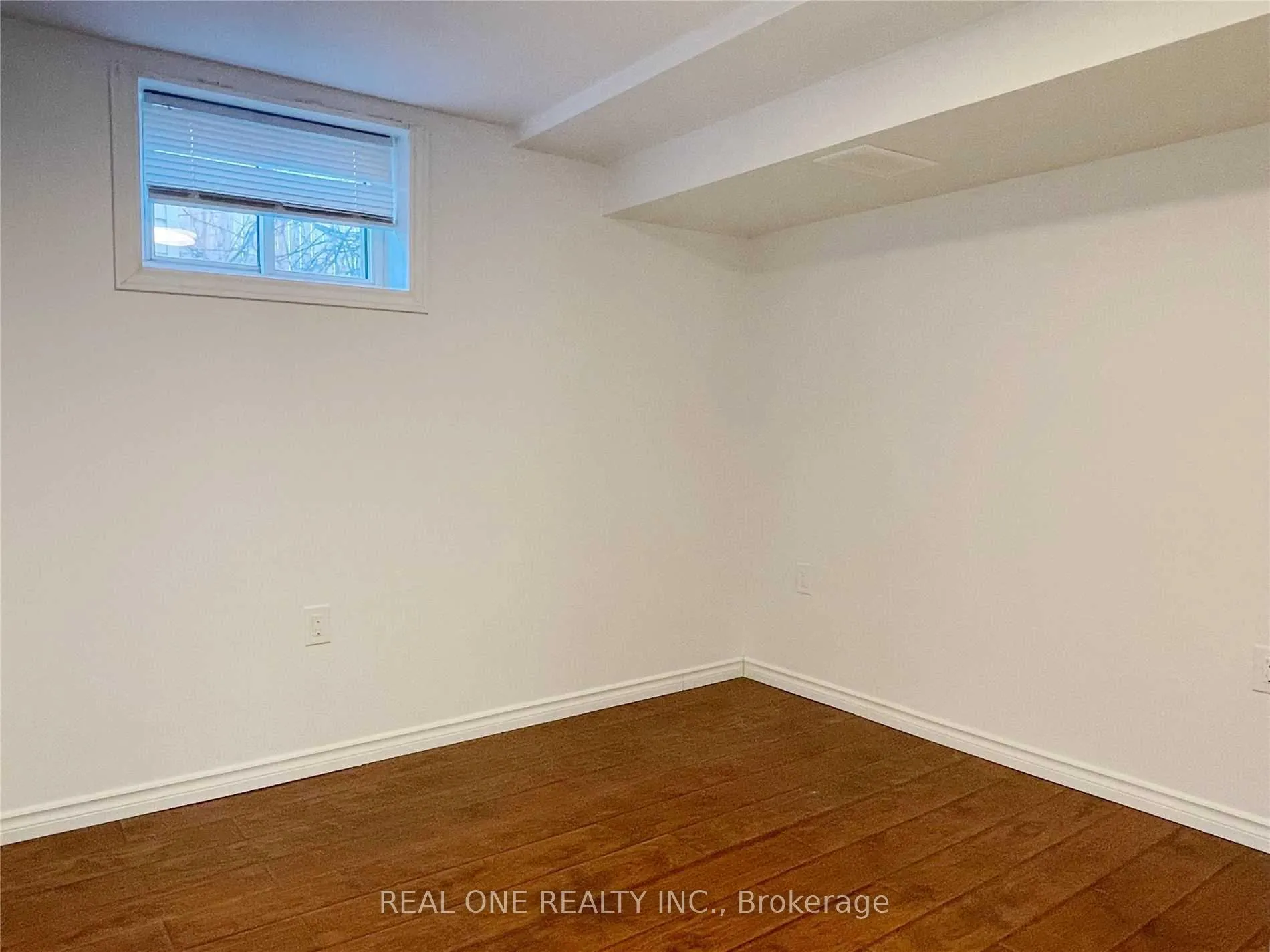 Photo 11 of Unit Basement, 36 Victor Boulevard, Hamilton, Greeningdon — HOMEH