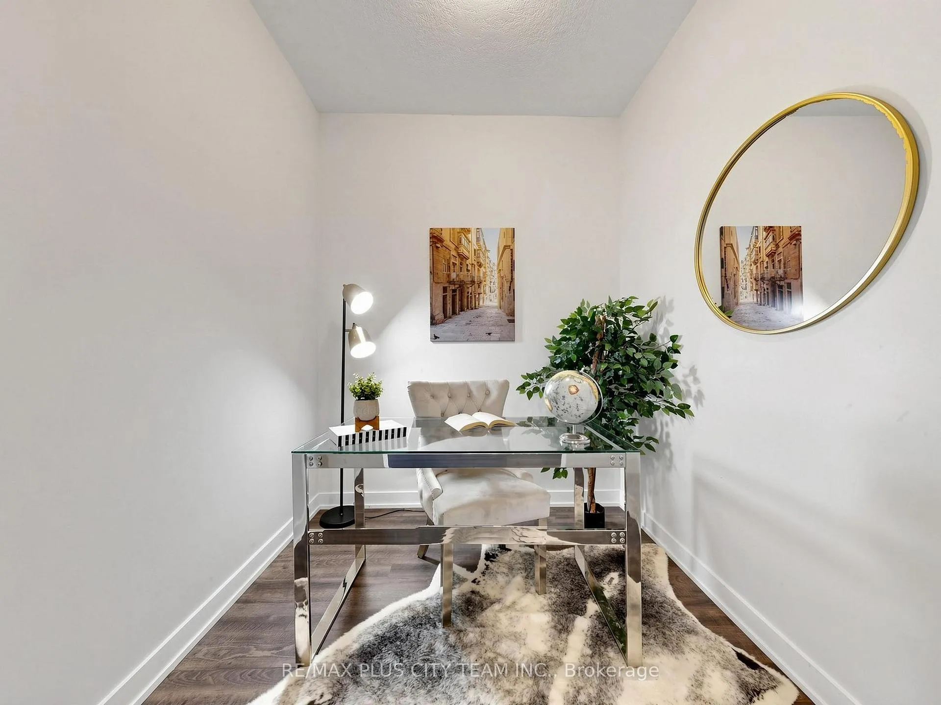 Photo 13 of Unit 415, 600 North Service Road, Hamilton, Lakeshore — HOMEH