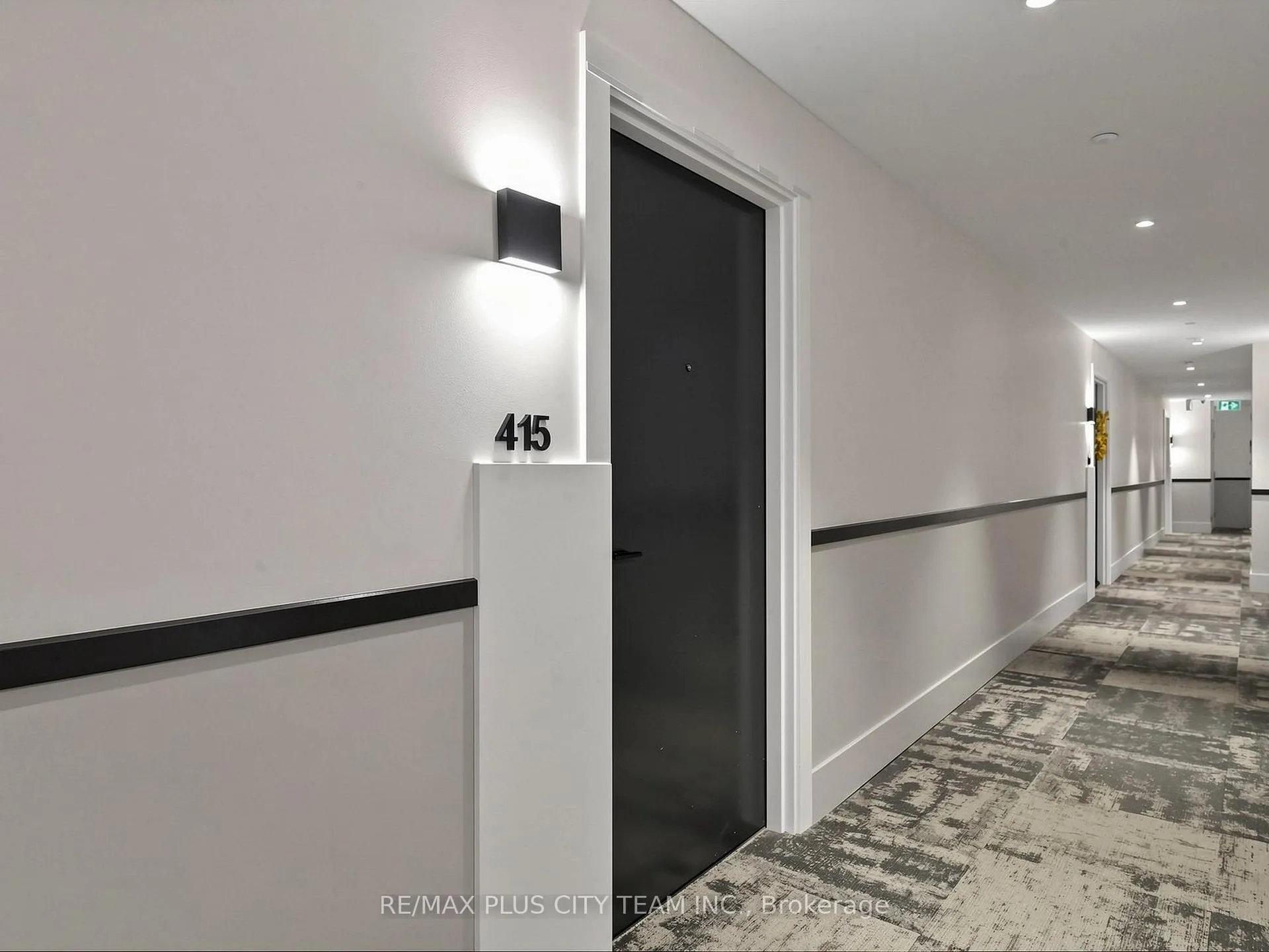 Photo 22 of Unit 415, 600 North Service Road, Hamilton, Lakeshore — HOMEH