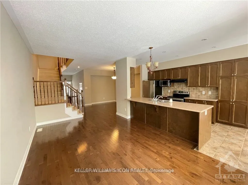 Photo 23 of 957 Fletcher Circle, Ottawa, Kanata - Kanata Lakes/Heritage Hills — HOMEH