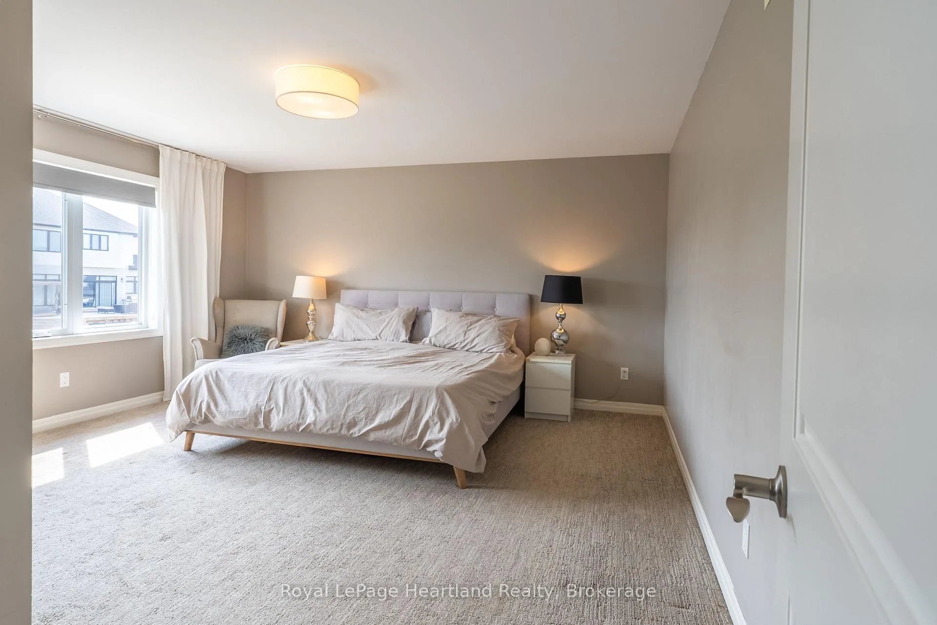 Photo 24 of 231 Campanale Way, Lucan Biddulph, Lucan — HOMEH