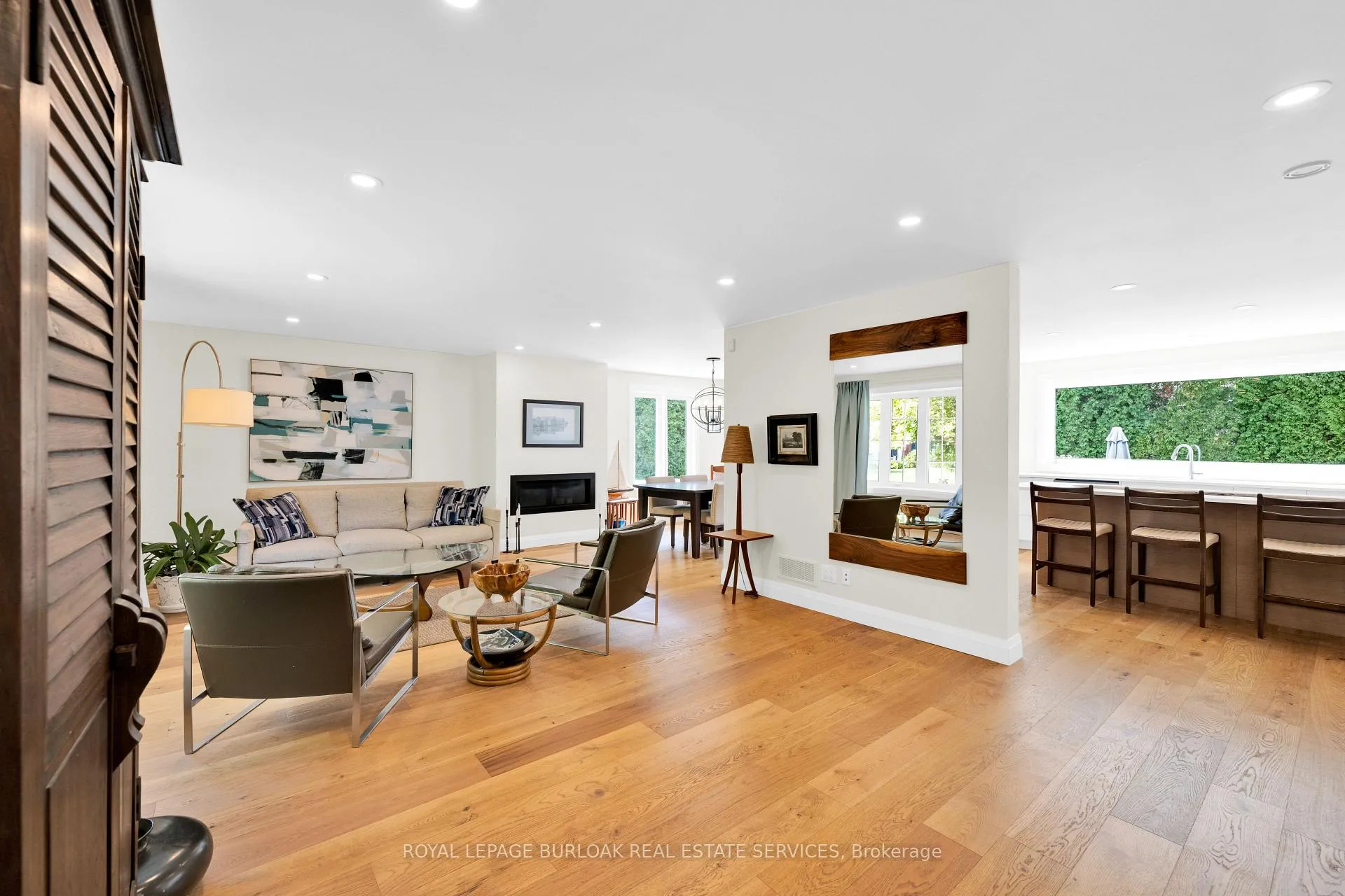 Photo 17 of 912 Boothman Avenue, Burlington, Bayview — HOMEH