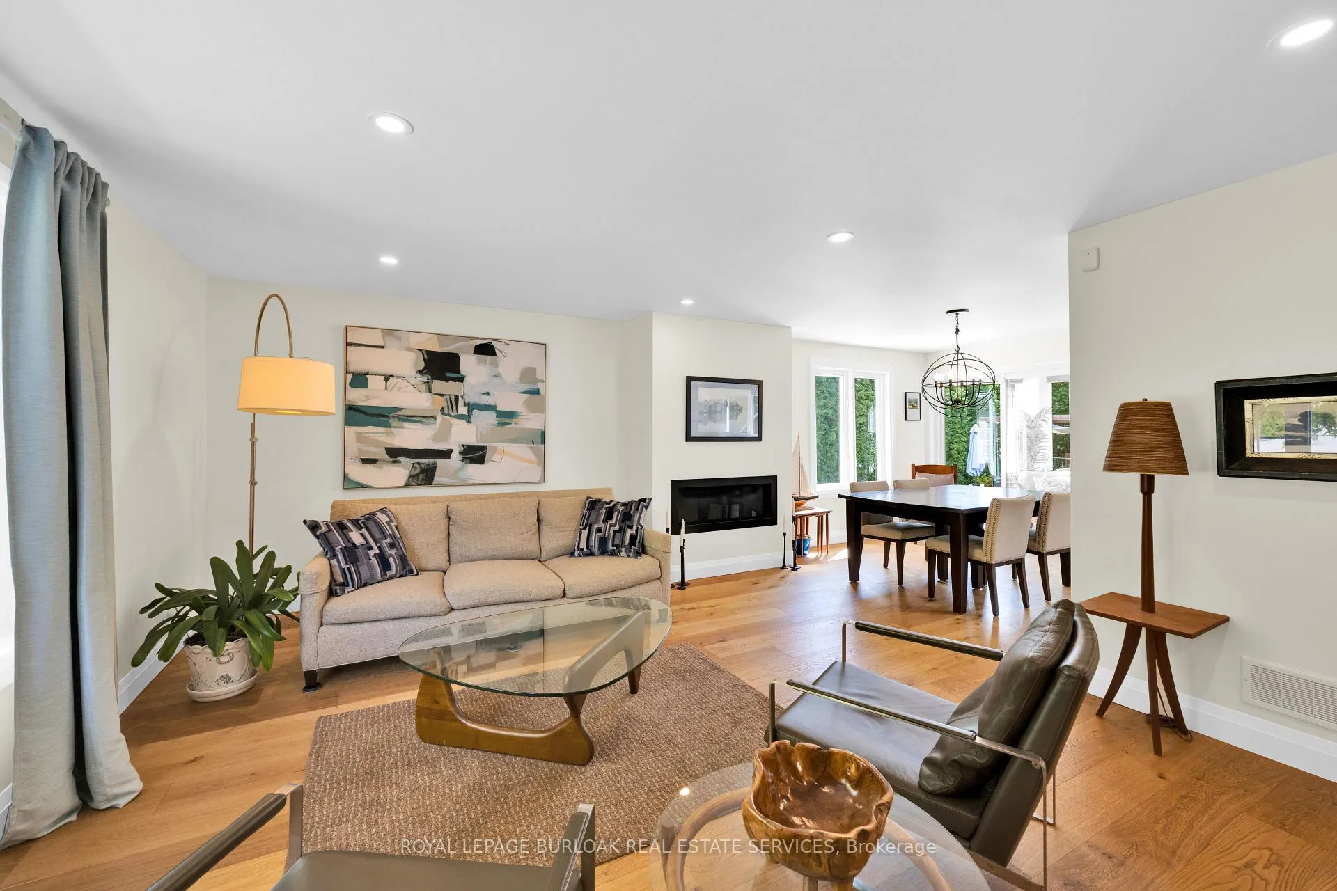 Photo 24 of 912 Boothman Avenue, Burlington, Bayview — HOMEH