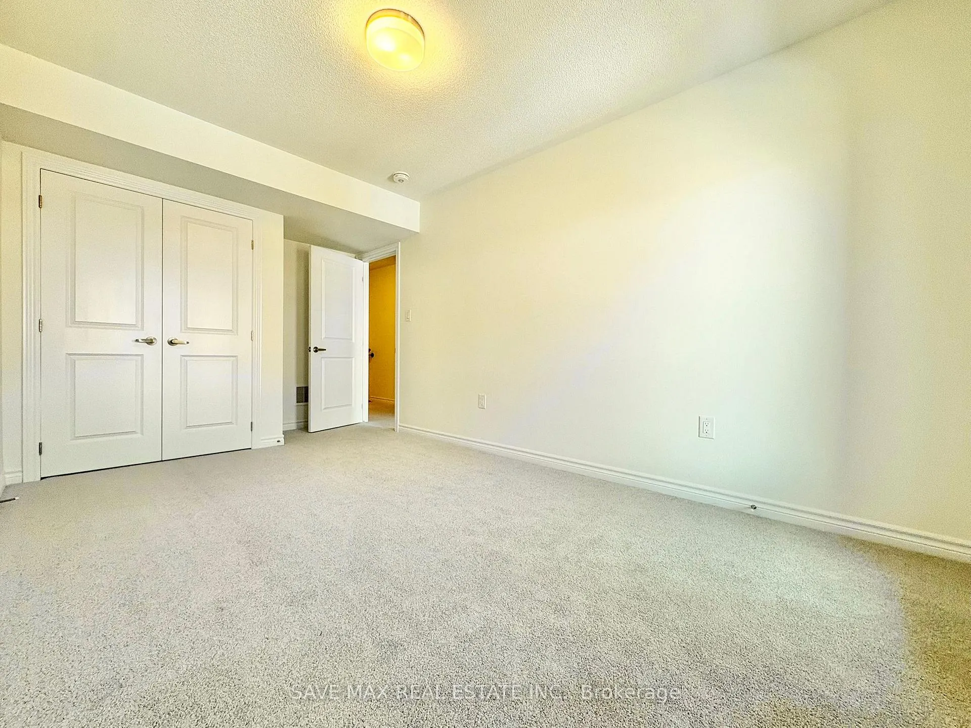 Photo 16 of 5 Thornbird Crescent, Brampton, Northwest Brampton — HOMEH