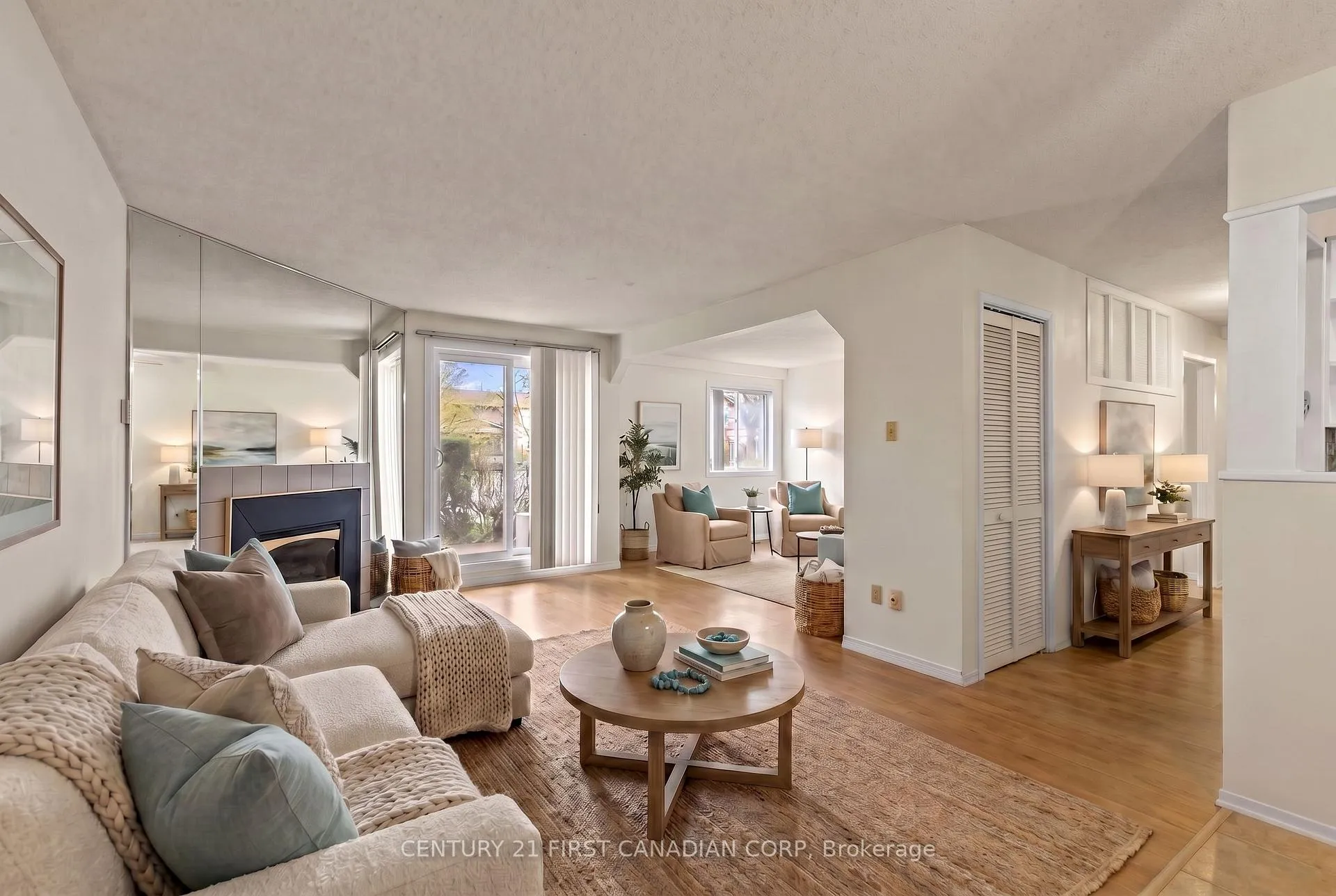 Photo 12 of Unit 109, 729 Deveron Crescent, London, South T — HOMEH