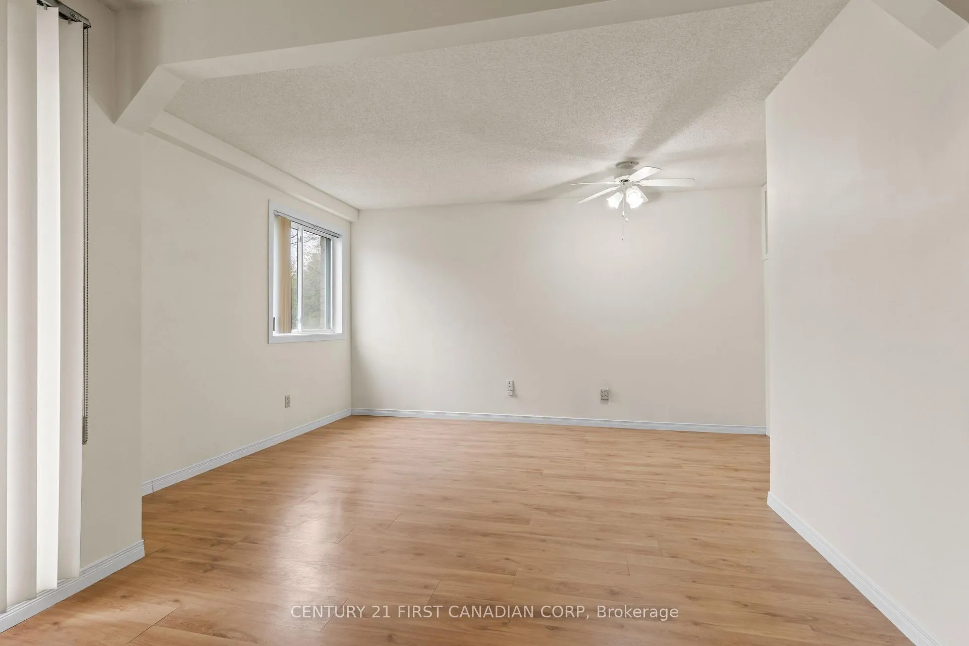 Photo 15 of Unit 109, 729 Deveron Crescent, London, South T — HOMEH