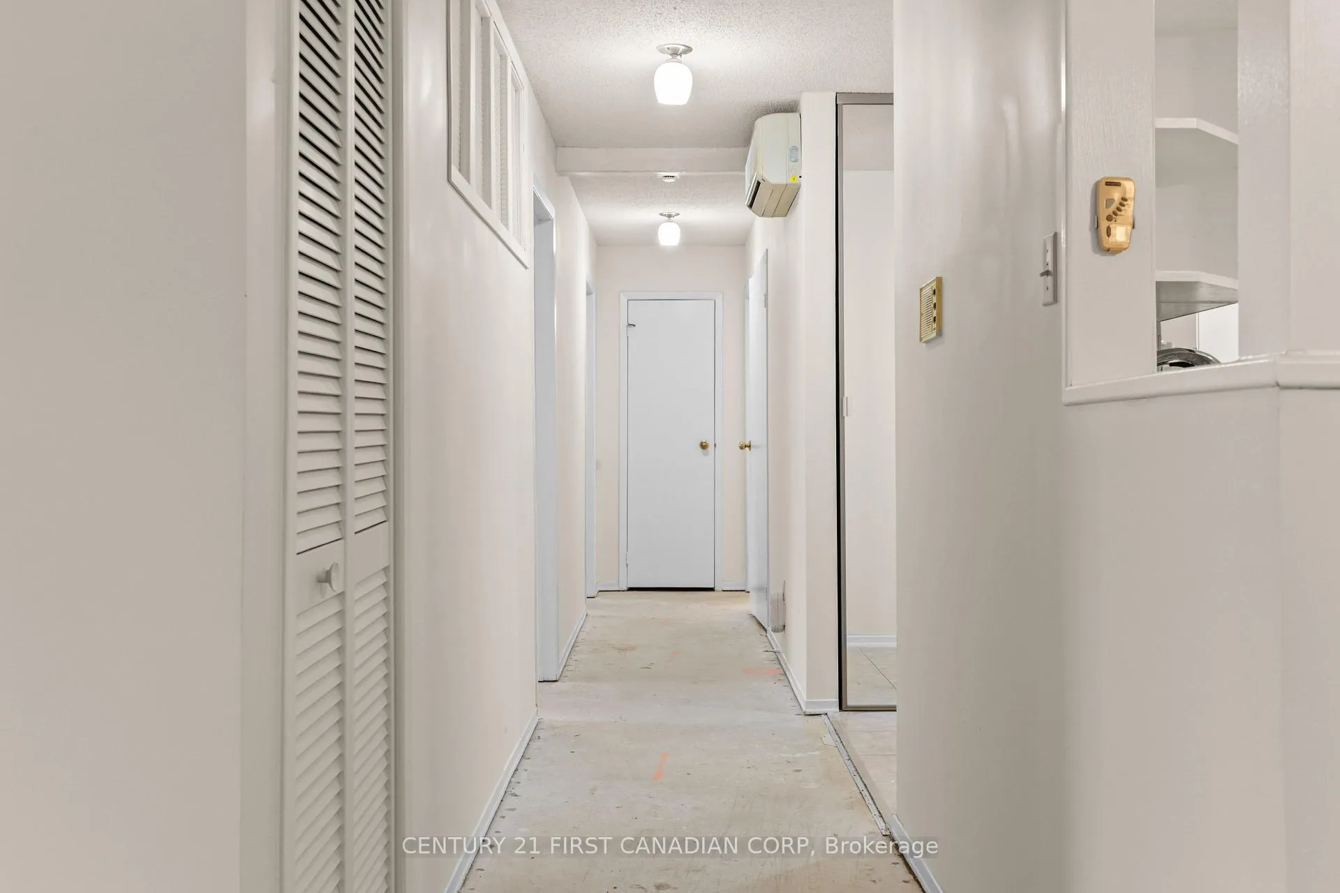 Photo 18 of Unit 109, 729 Deveron Crescent, London, South T — HOMEH