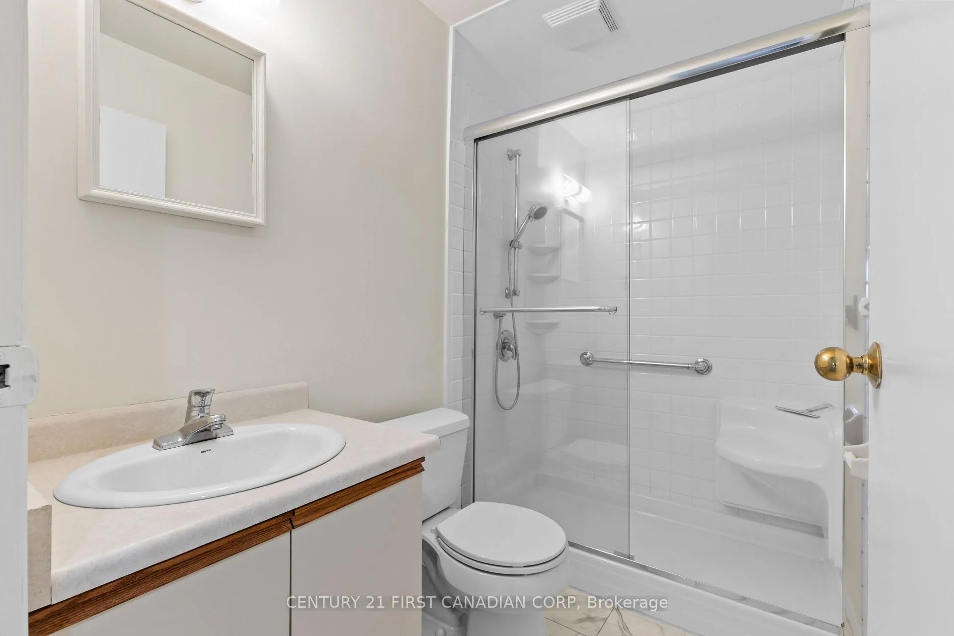 Photo 19 of Unit 109, 729 Deveron Crescent, London, South T — HOMEH