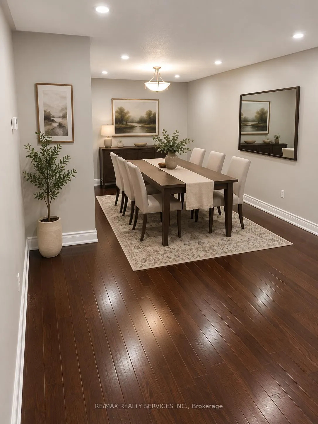 Photo 4 of 7731 Redstone Road, Mississauga, Malton — HOMEH