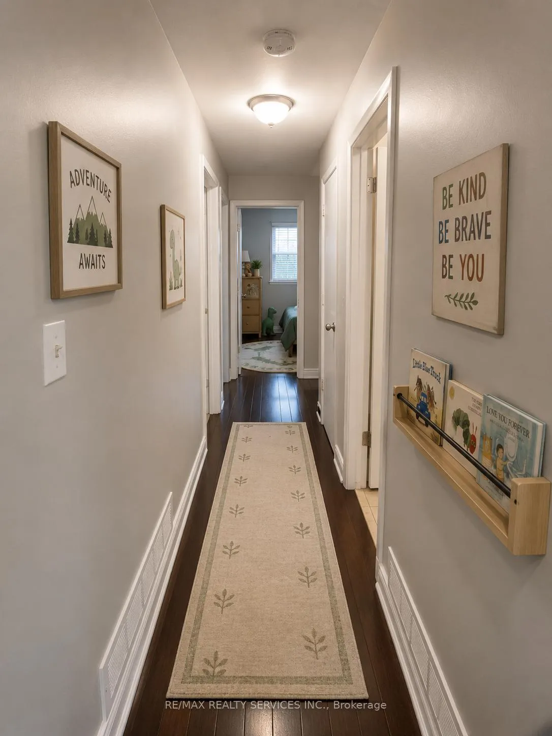 Photo 7 of 7731 Redstone Road, Mississauga, Malton — HOMEH