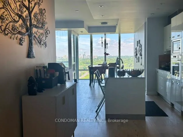 Photo 5 of Unit Ph3101, 88 Park Lawn Road, Etobicoke, Mimico — HOMEH