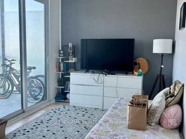 Photo 8 of Unit Ph3101, 88 Park Lawn Road, Etobicoke, Mimico — HOMEH