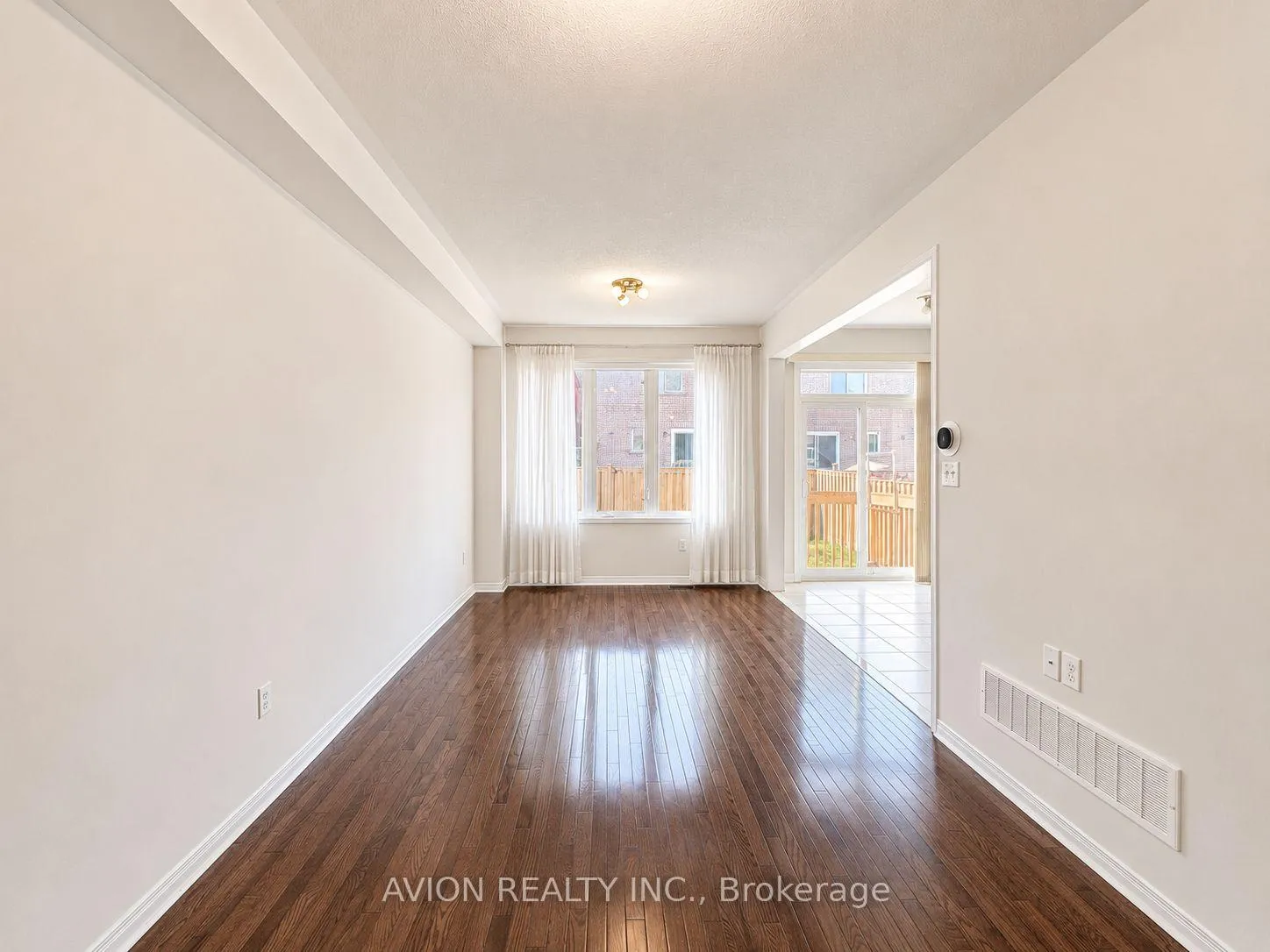 Photo 4 of 62 Coleluke Lane, Markham, Middlefield — HOMEH