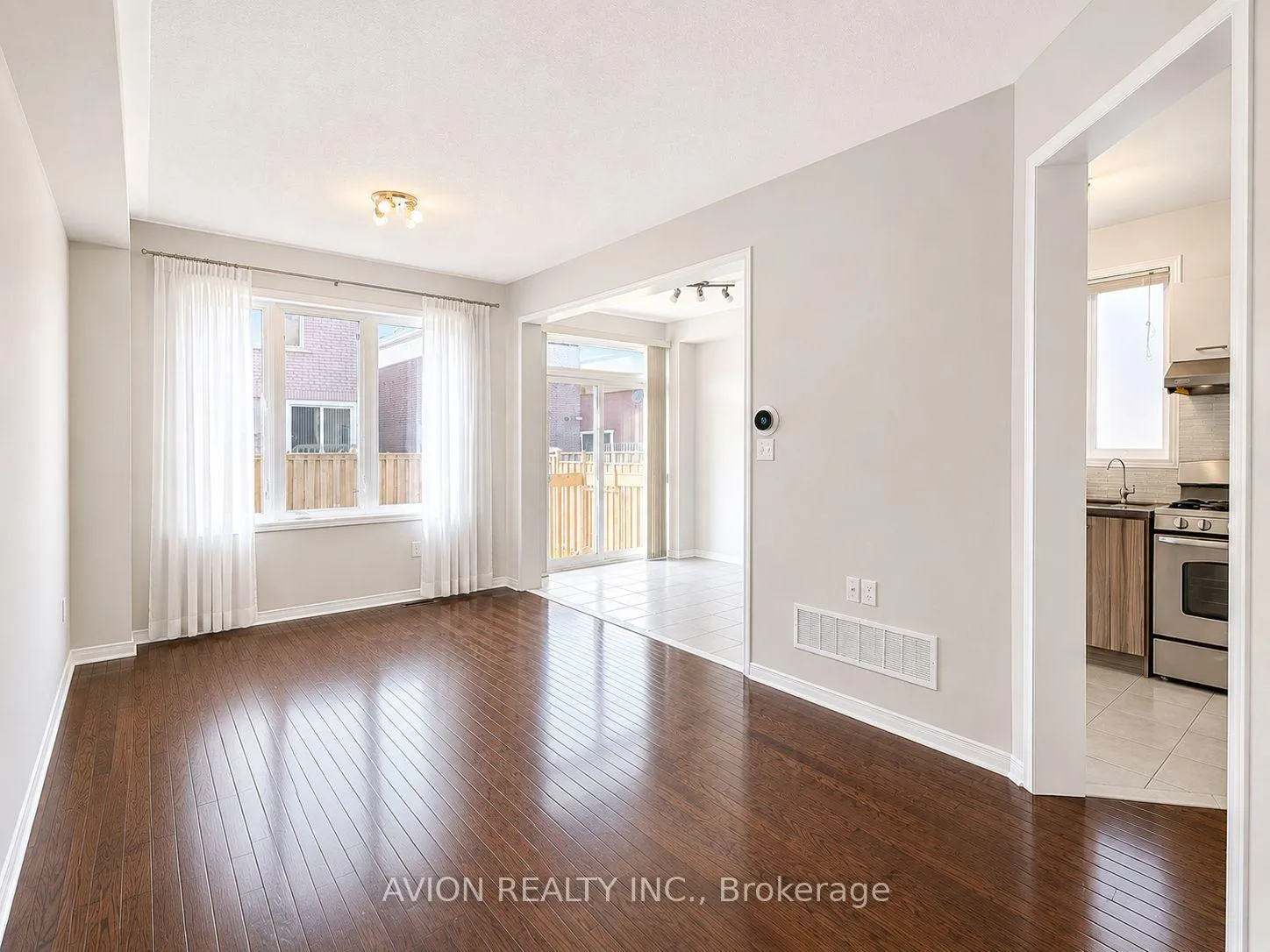 Photo 5 of 62 Coleluke Lane, Markham, Middlefield — HOMEH
