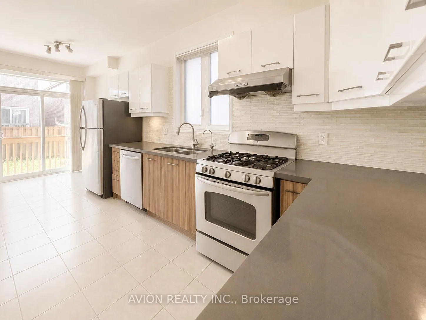 Photo 7 of 62 Coleluke Lane, Markham, Middlefield — HOMEH