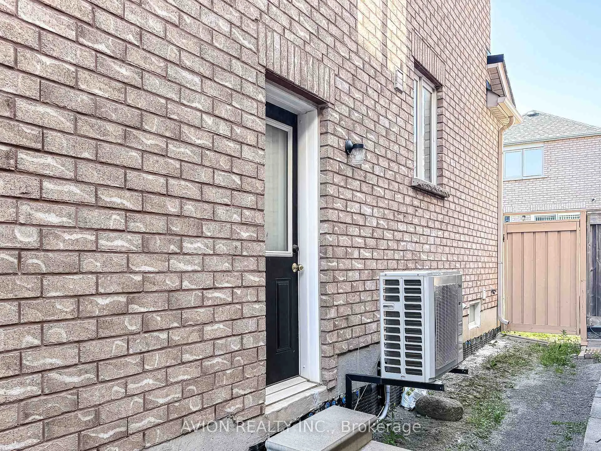 Photo 21 of 62 Coleluke Lane, Markham, Middlefield — HOMEH