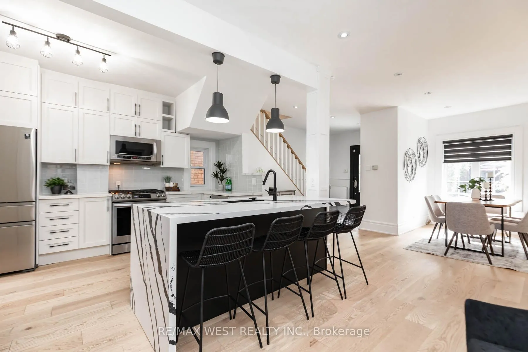 Photo 5 of 469 Clendenan Avenue, Toronto, Junction Area — HOMEH