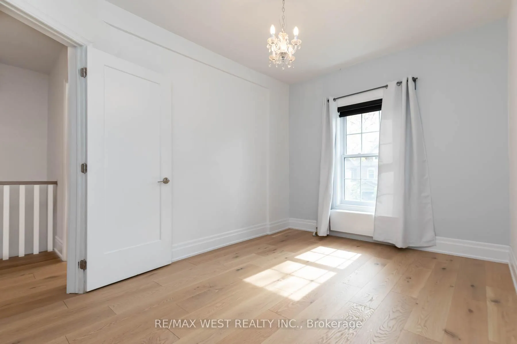 Photo 16 of 469 Clendenan Avenue, Toronto, Junction Area — HOMEH
