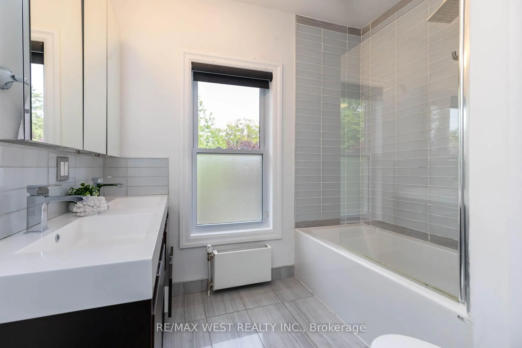 Photo 17 of 469 Clendenan Avenue, Toronto, Junction Area — HOMEH
