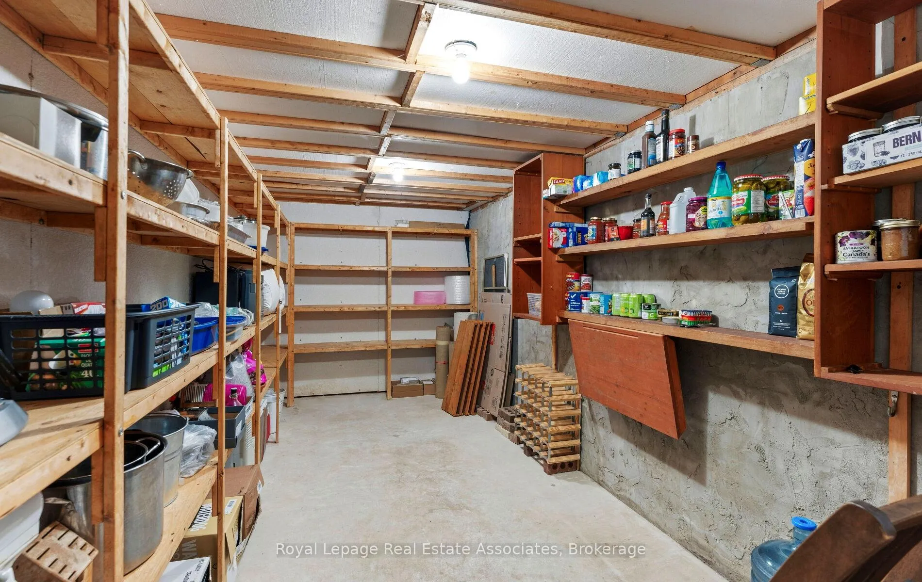 Photo 46 of 30 Theodore Drive, Mississauga, Streetsville — HOMEH