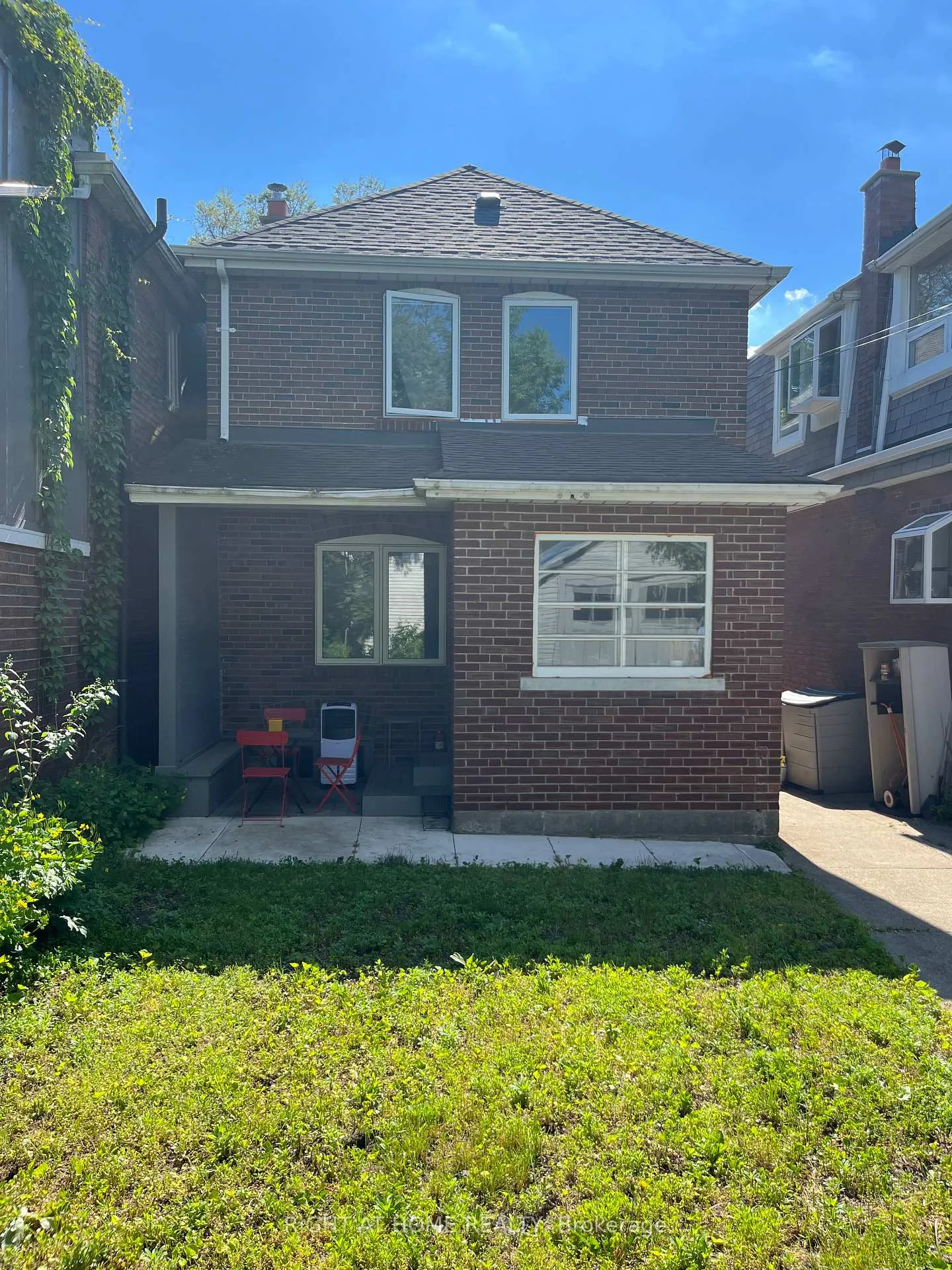 Photo 13 of Unit Main fl, 55 Beresford Avenue, Toronto, High Park-Swansea — HOMEH