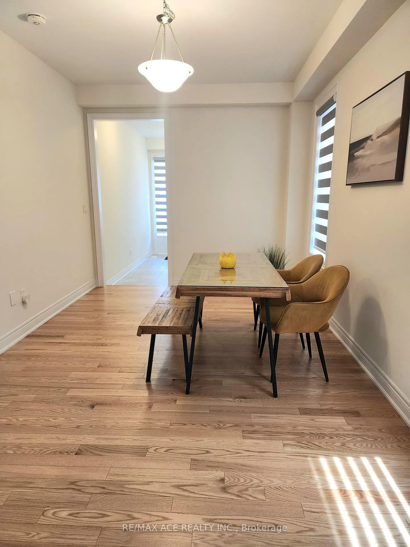 Photo 4 of 22 Rogerson Street, Clarington, Newcastle — HOMEH