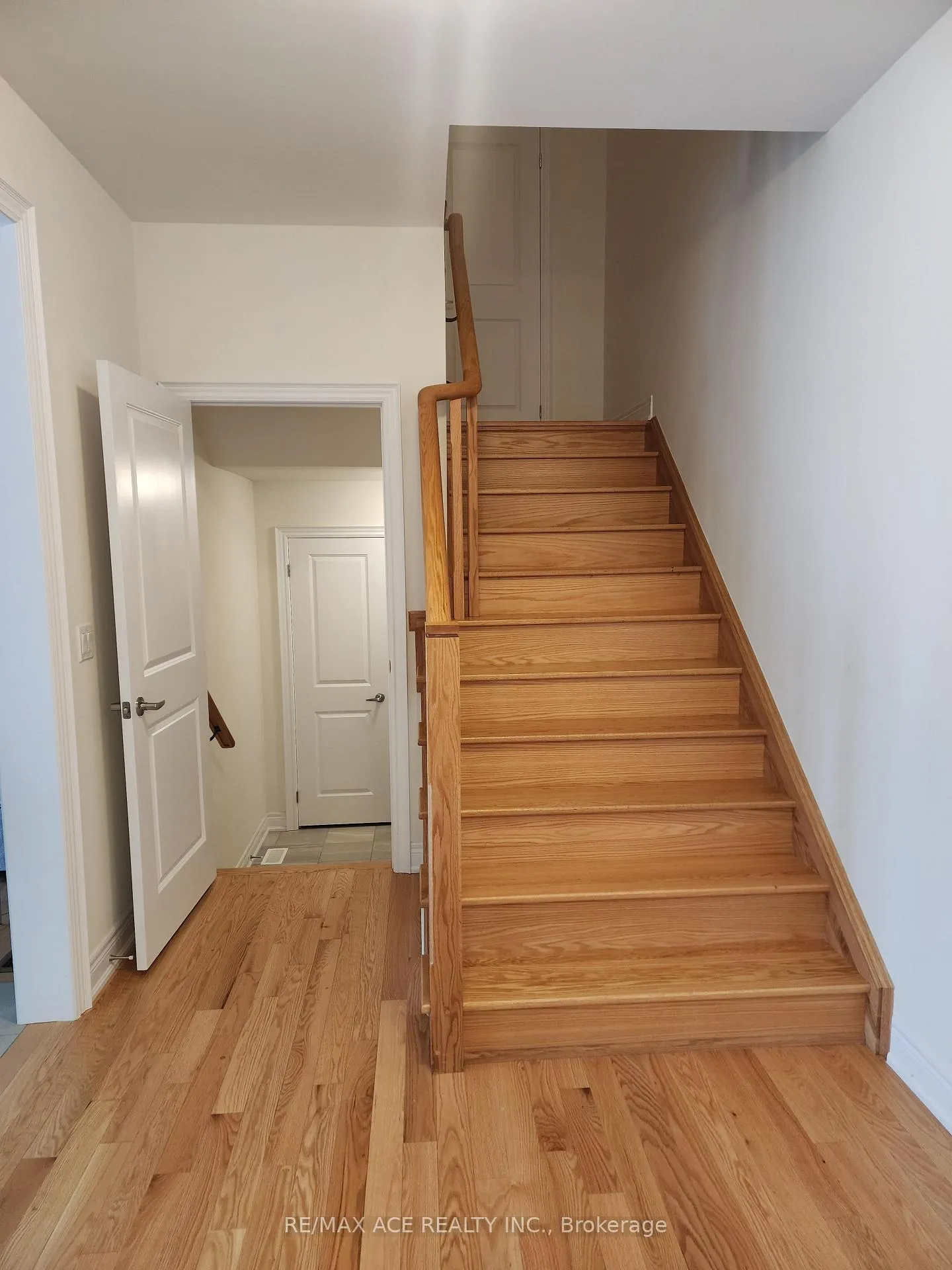 Photo 5 of 22 Rogerson Street, Clarington, Newcastle — HOMEH