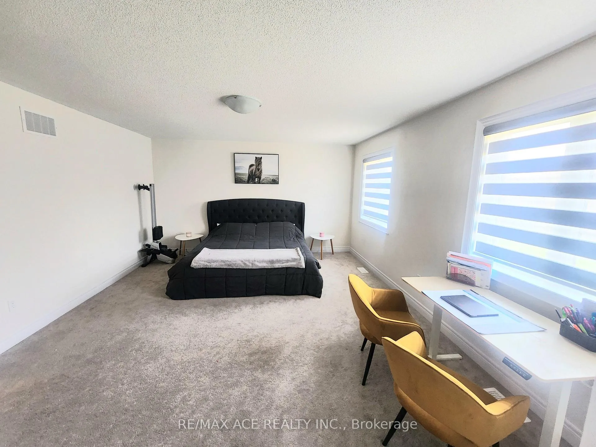 Photo 13 of 22 Rogerson Street, Clarington, Newcastle — HOMEH