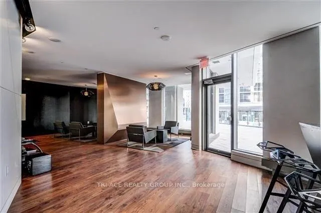 Photo 11 of Unit 2703, 75 Queens Wharf Road, Toronto, Waterfront Communities — HOMEH