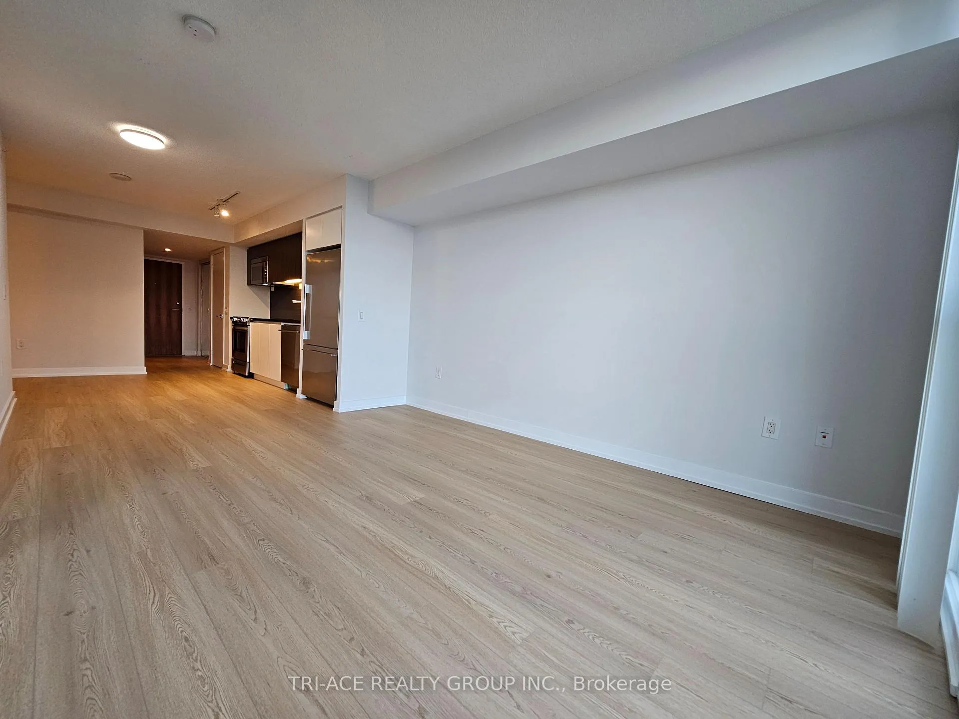 Photo 20 of Unit 2703, 75 Queens Wharf Road, Toronto, Waterfront Communities — HOMEH