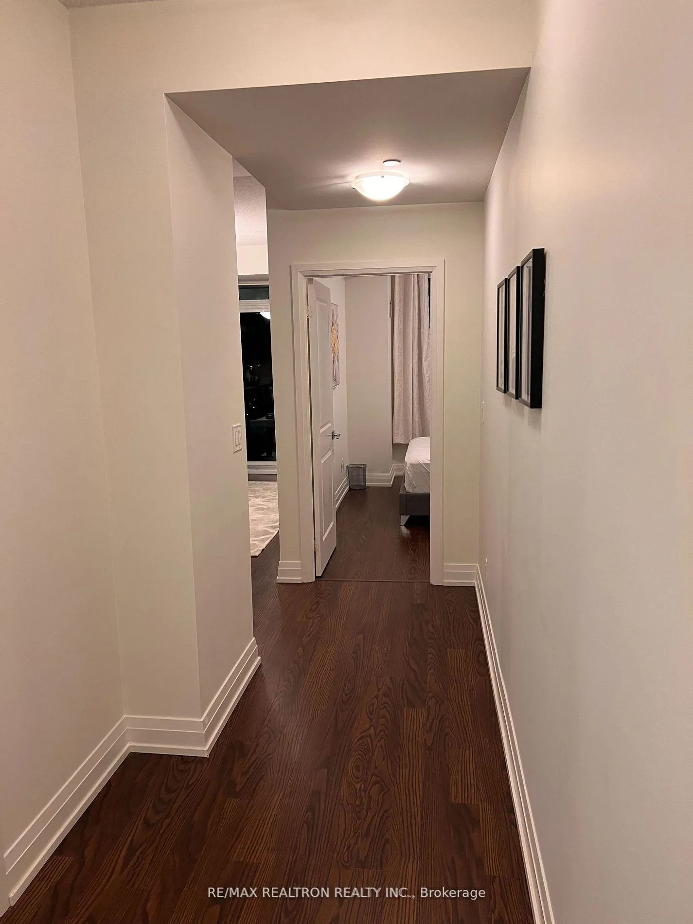 Photo 4 of Unit 1708, 7165 Yonge Street, Markham, Thornhill — HOMEH