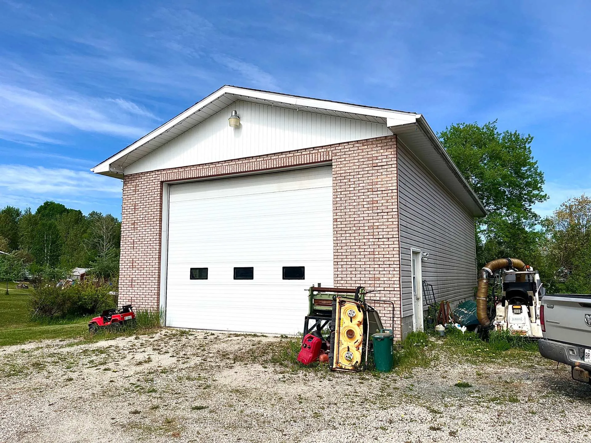 Photo 6 of 8 Michael Street, Englehart, Central Timiskaming — HOMEH