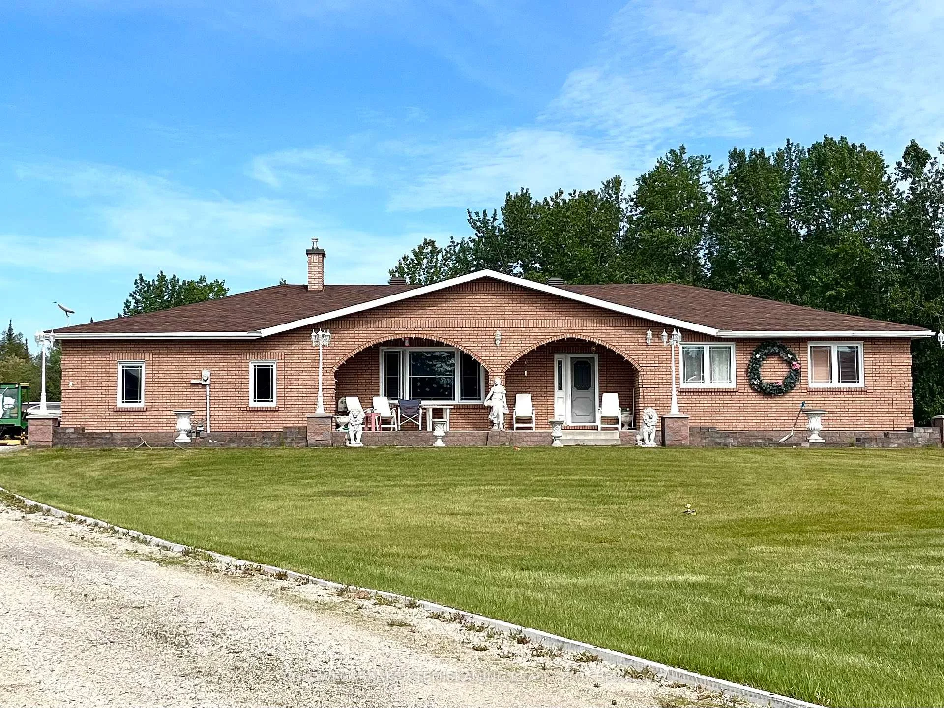 Photo 2 of 8 Michael Street, Englehart, Central Timiskaming — HOMEH