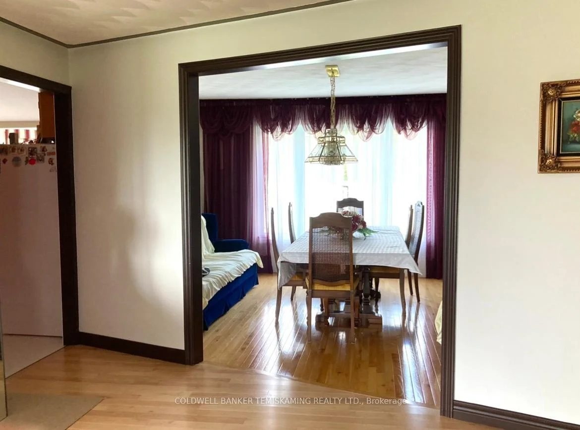 Photo 17 of 8 Michael Street, Englehart, Central Timiskaming — HOMEH