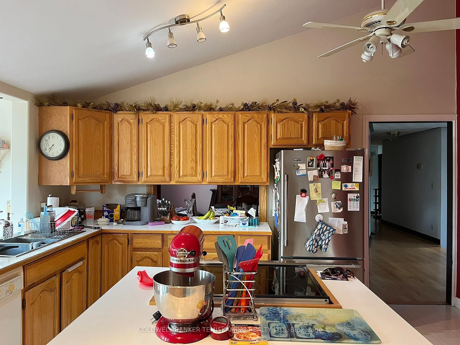 Photo 18 of 8 Michael Street, Englehart, Central Timiskaming — HOMEH