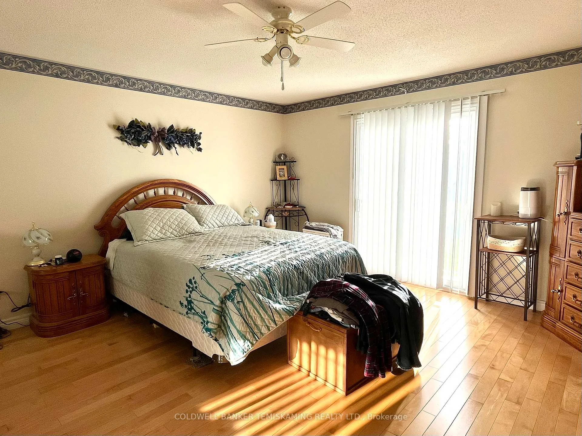 Photo 31 of 8 Michael Street, Englehart, Central Timiskaming — HOMEH