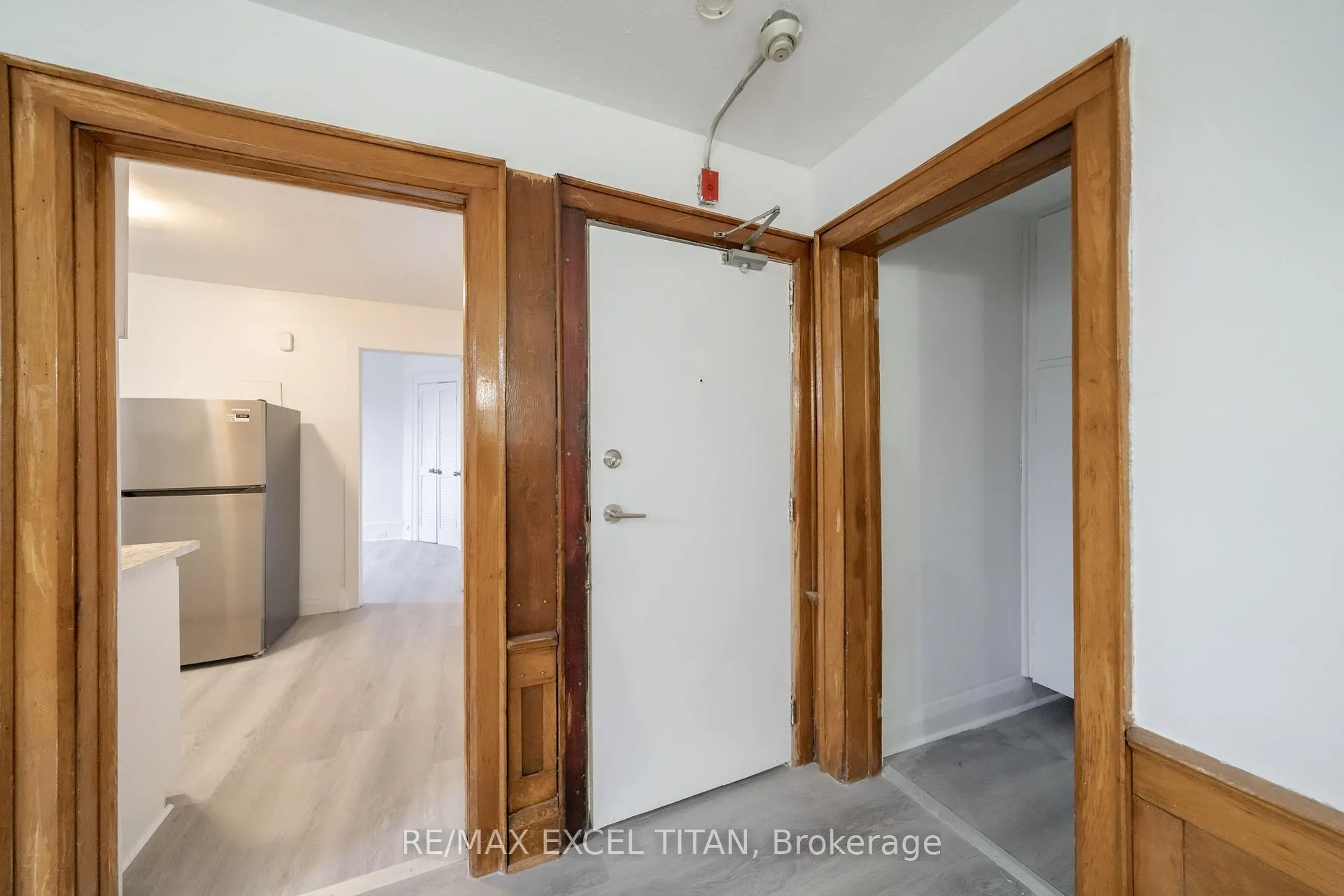 Photo 7 of Unit 51, 8 Kingston Road, Toronto, Woodbine Corridor — HOMEH