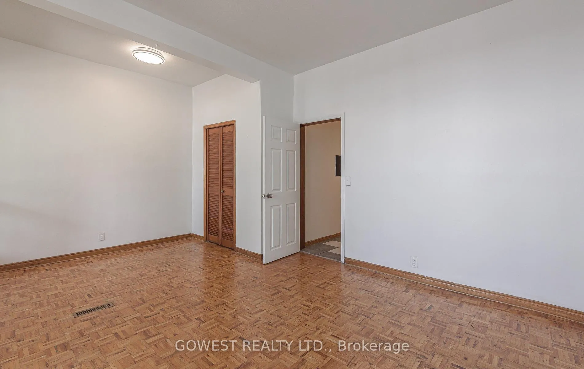 Photo 12 of Unit 2, 70 Brock Avenue, Toronto, South Parkdale — HOMEH