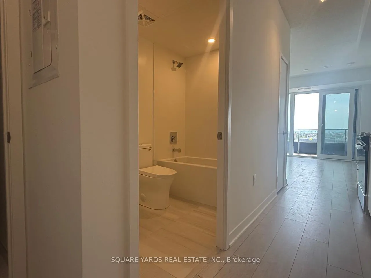 Photo 5 of Unit 905, 260 Malta Avenue, Brampton, Fletcher's Creek South — HOMEH