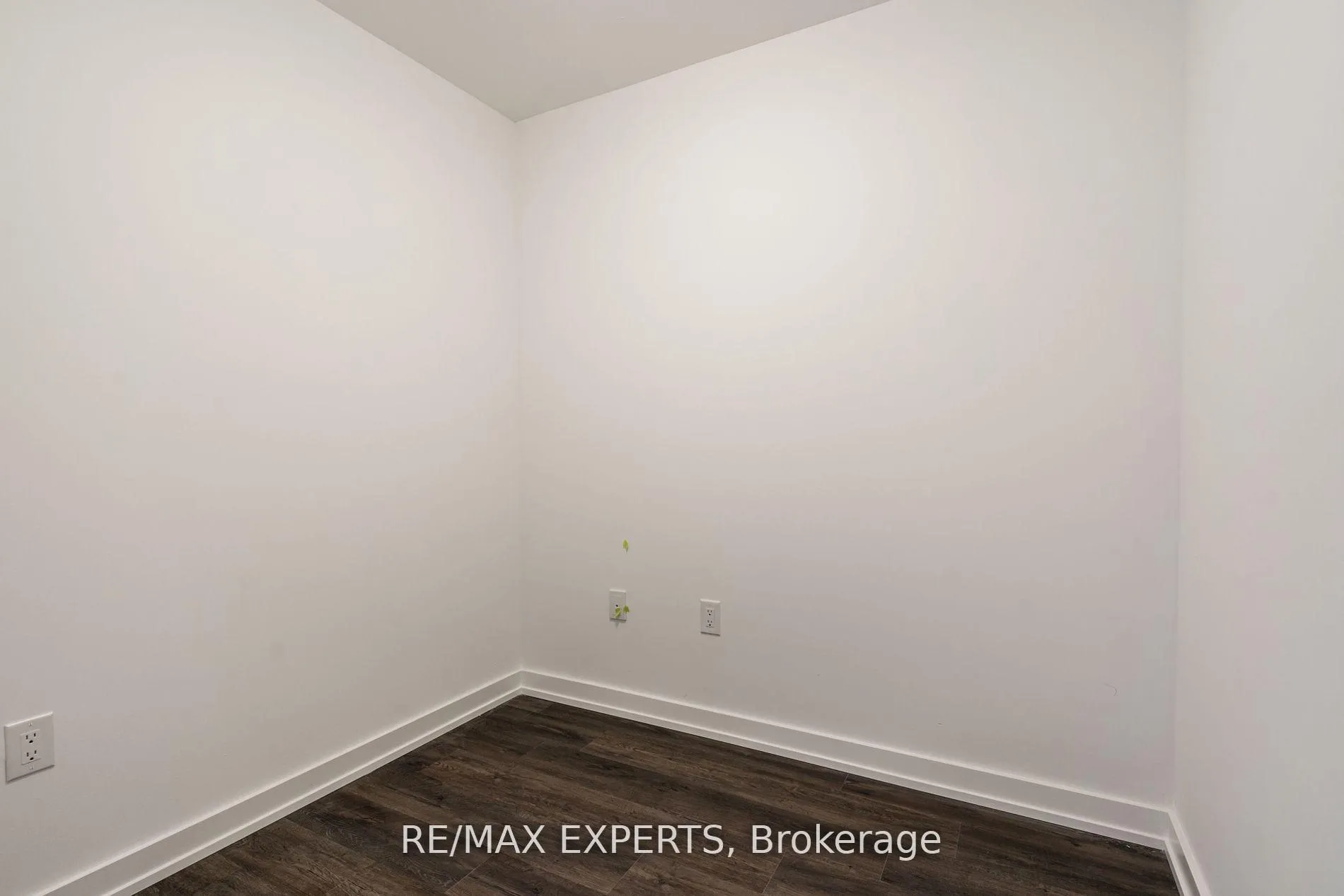 Photo 11 of Unit 303, 430 Essa Road, Barrie, Holly — HOMEH