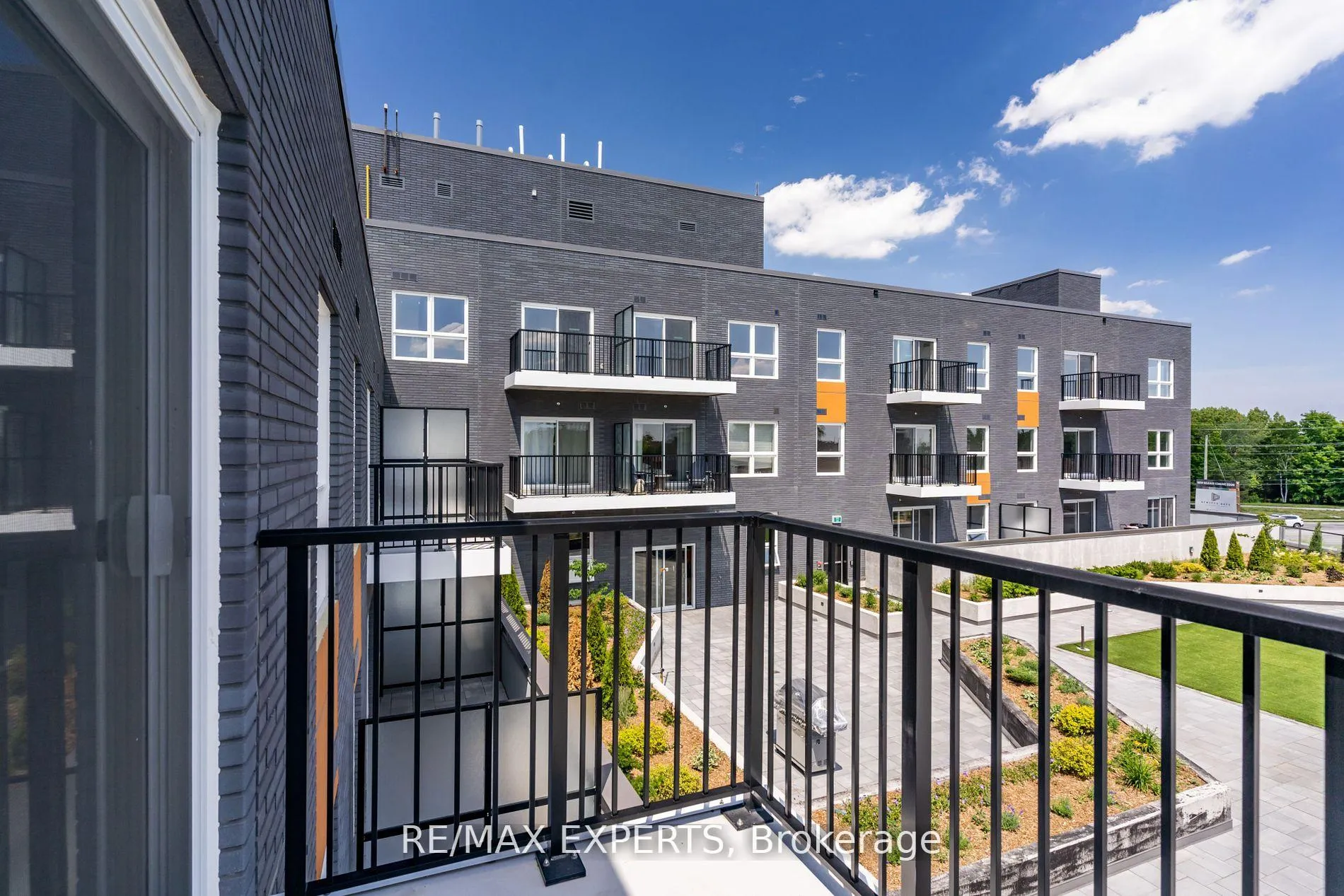 Photo 25 of Unit 303, 430 Essa Road, Barrie, Holly — HOMEH