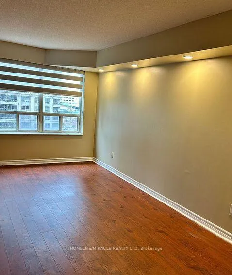 Photo 10 of Unit 808, 325 Webb Drive, Mississauga, City Centre — HOMEH
