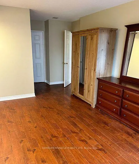 Photo 11 of Unit 808, 325 Webb Drive, Mississauga, City Centre — HOMEH