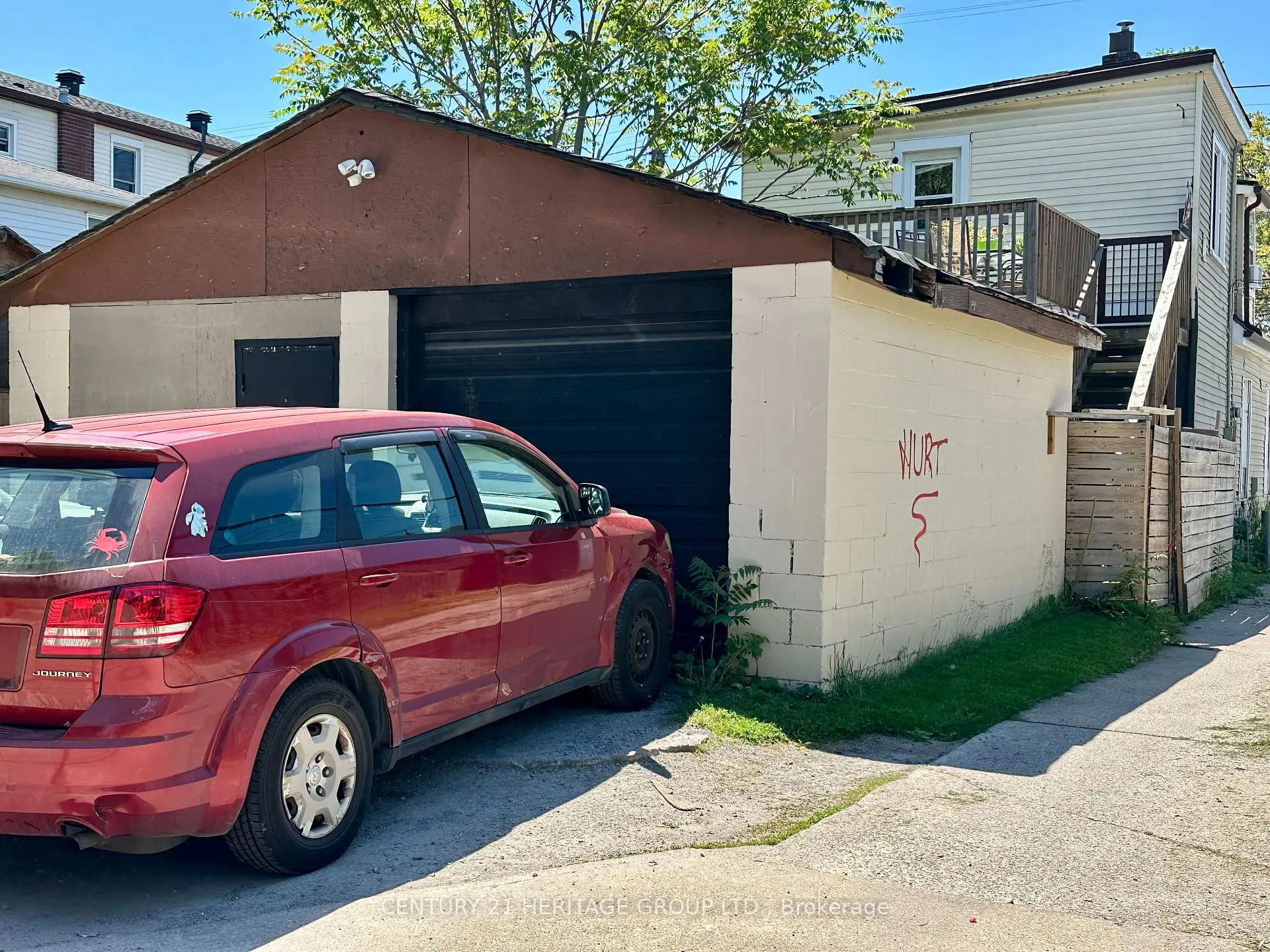 Photo 12 of 1125 Cannon Street E, Hamilton, Crown Point — HOMEH