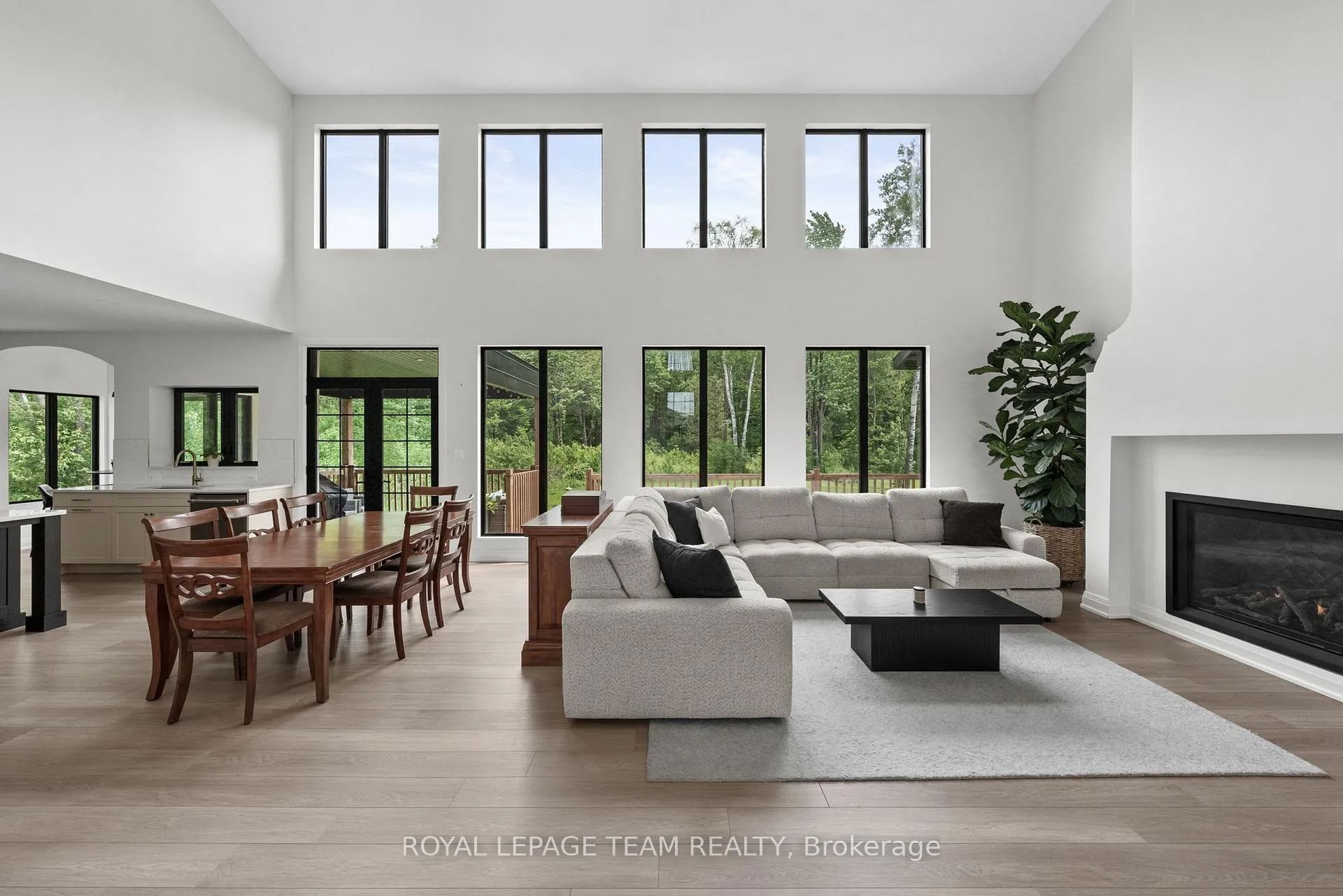 Photo 5 of 148 Lake Trail Road, Ottawa, Greely — HOMEH