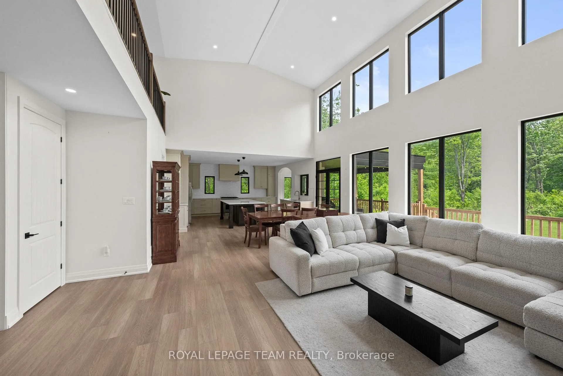 Photo 8 of 148 Lake Trail Road, Ottawa, Greely — HOMEH
