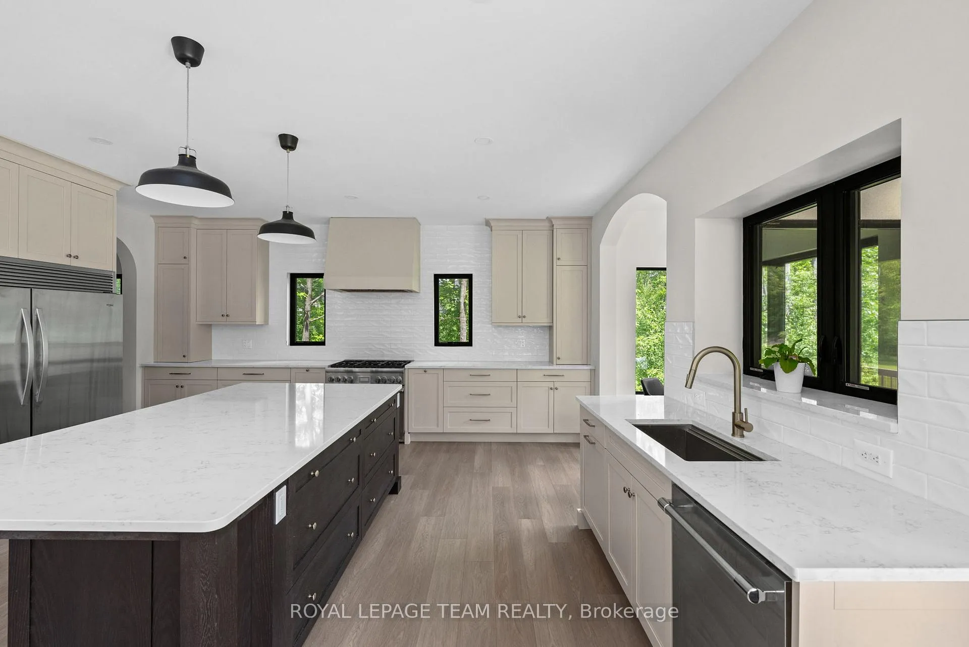 Photo 11 of 148 Lake Trail Road, Ottawa, Greely — HOMEH