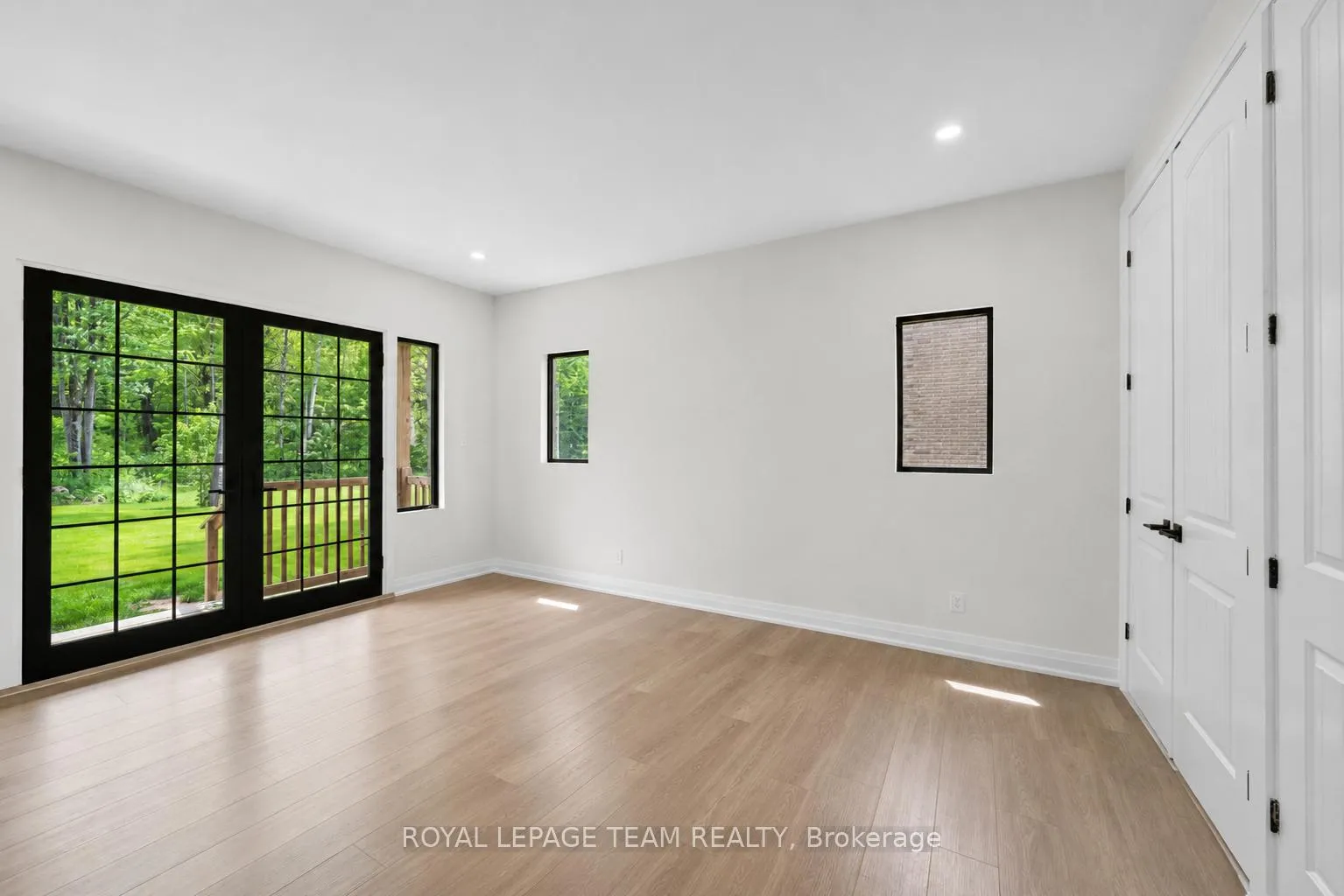 Photo 17 of 148 Lake Trail Road, Ottawa, Greely — HOMEH