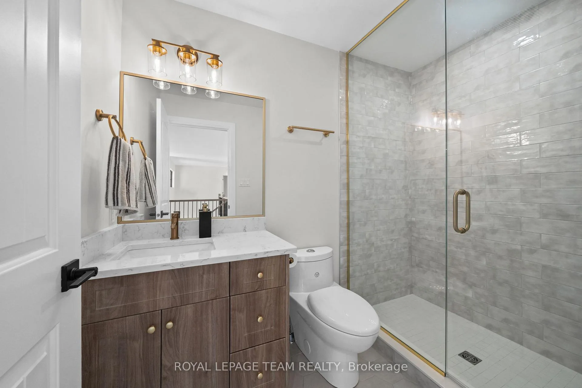 Photo 31 of 148 Lake Trail Road, Ottawa, Greely — HOMEH